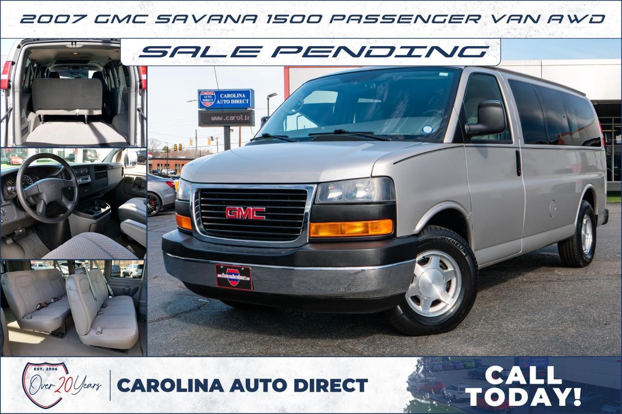 2007 GMC Savana 1500 Passenger Van AWD / 5.3L V8 / Rear AC!