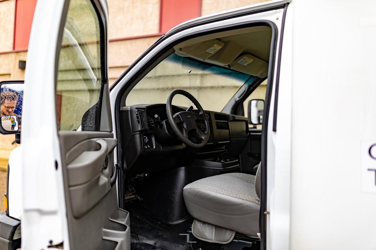 2007 GMC Savana 3500 Cube Van Red Deer AB