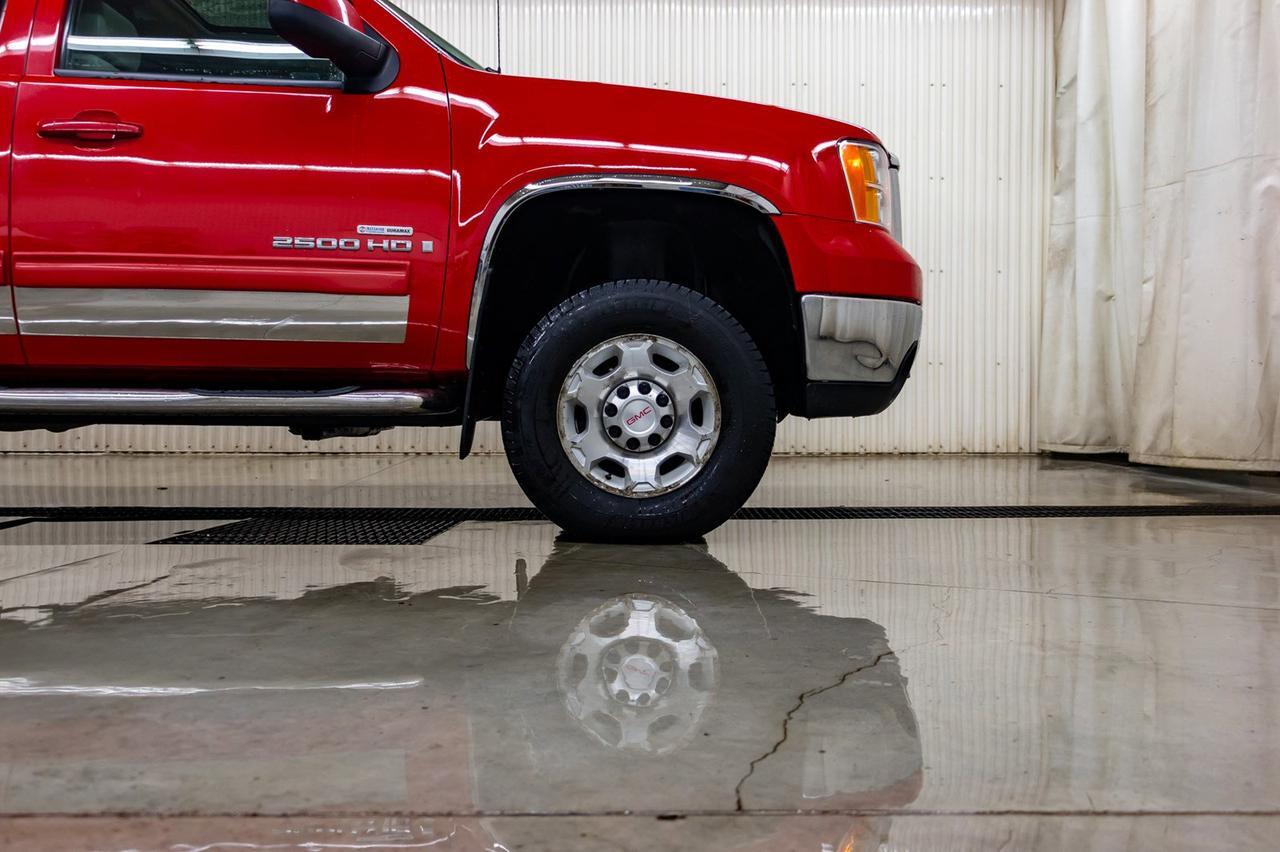 2007 GMC Sierra 2500HD 4x4 Ext. Cab SLT Diesel Leather Red Deer AB