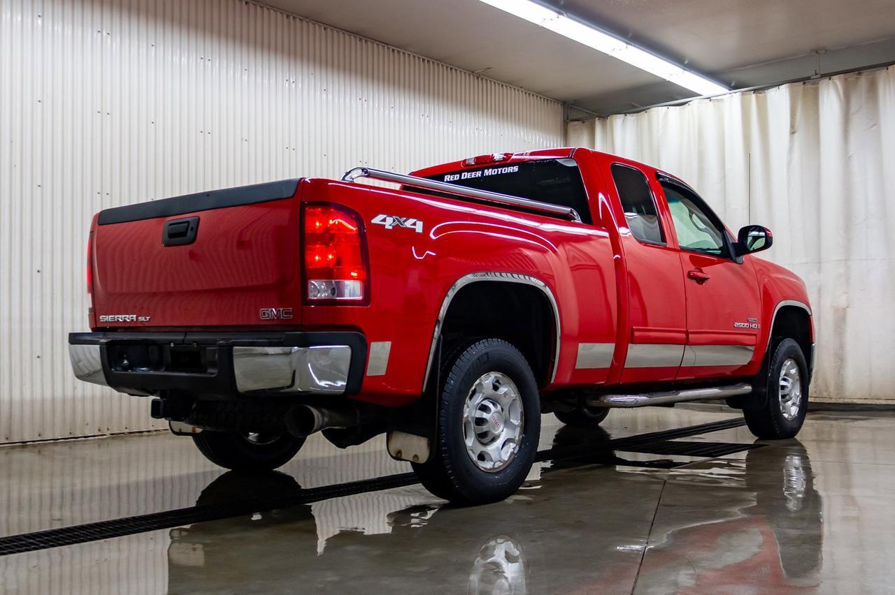 2007 GMC Sierra 2500HD 4x4 Ext. Cab SLT Diesel Leather Red Deer AB