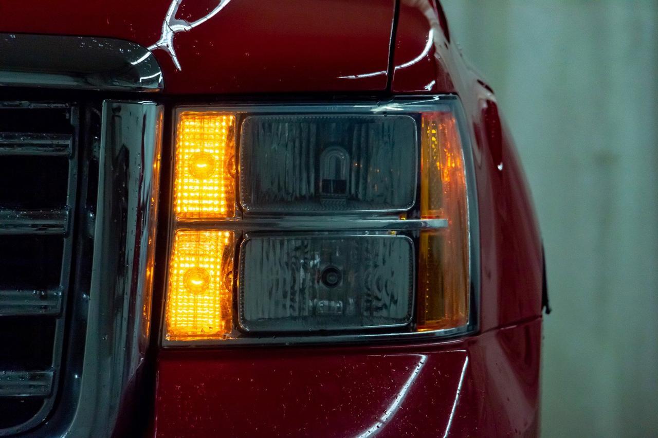 2007 GMC Sierra 2500HD 4x4 Ext. Cab SLT Diesel Leather Red Deer AB