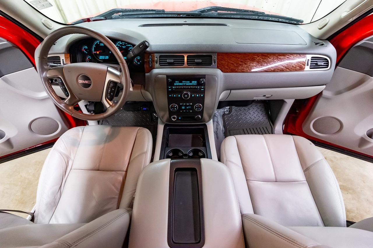 2007 GMC Sierra 2500HD 4x4 Ext. Cab SLT Diesel Leather Red Deer AB