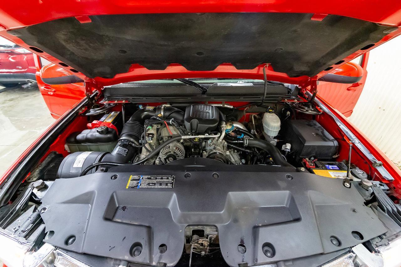 2007 GMC Sierra 2500HD 4x4 Ext. Cab SLT Diesel Leather Red Deer AB