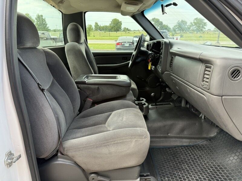 2007 GMC Sierra 2500HD Classic 4x4 Utility SLE Collinsville OK