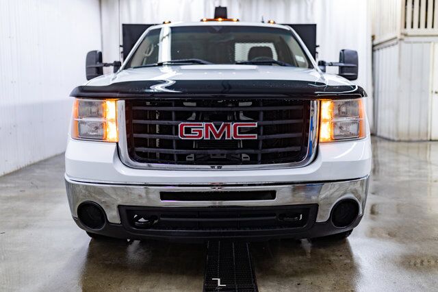 2007 GMC Sierra 3500HD 4x4 Reg Cab SLE 12 Ft Dump Deck Red Deer AB