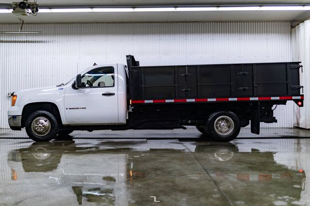 2007 GMC Sierra 3500HD 4x4 Reg Cab SLE 12 Ft Dump Deck Red Deer AB