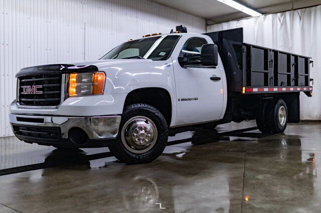 2007 GMC Sierra 3500HD 4x4 Reg Cab SLE 12 Ft Dump Deck Red Deer AB