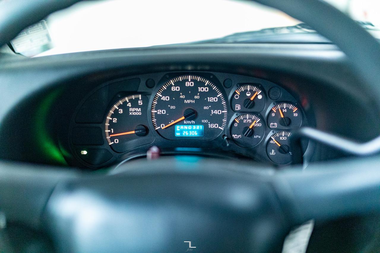 2007 GMC TC5500 4x4 Reg Cab Picker Deck Diesel Red Deer AB