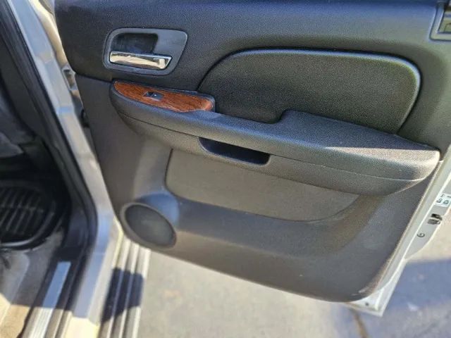 2007 GMC Yukon XL 1500 SLE Sport Utility 4D Cincinnati OH