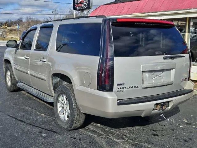 2007 GMC Yukon XL 1500 SLE Sport Utility 4D Cincinnati OH