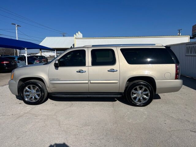 2007 GMC Yukon XL Denali  Gainesville TX