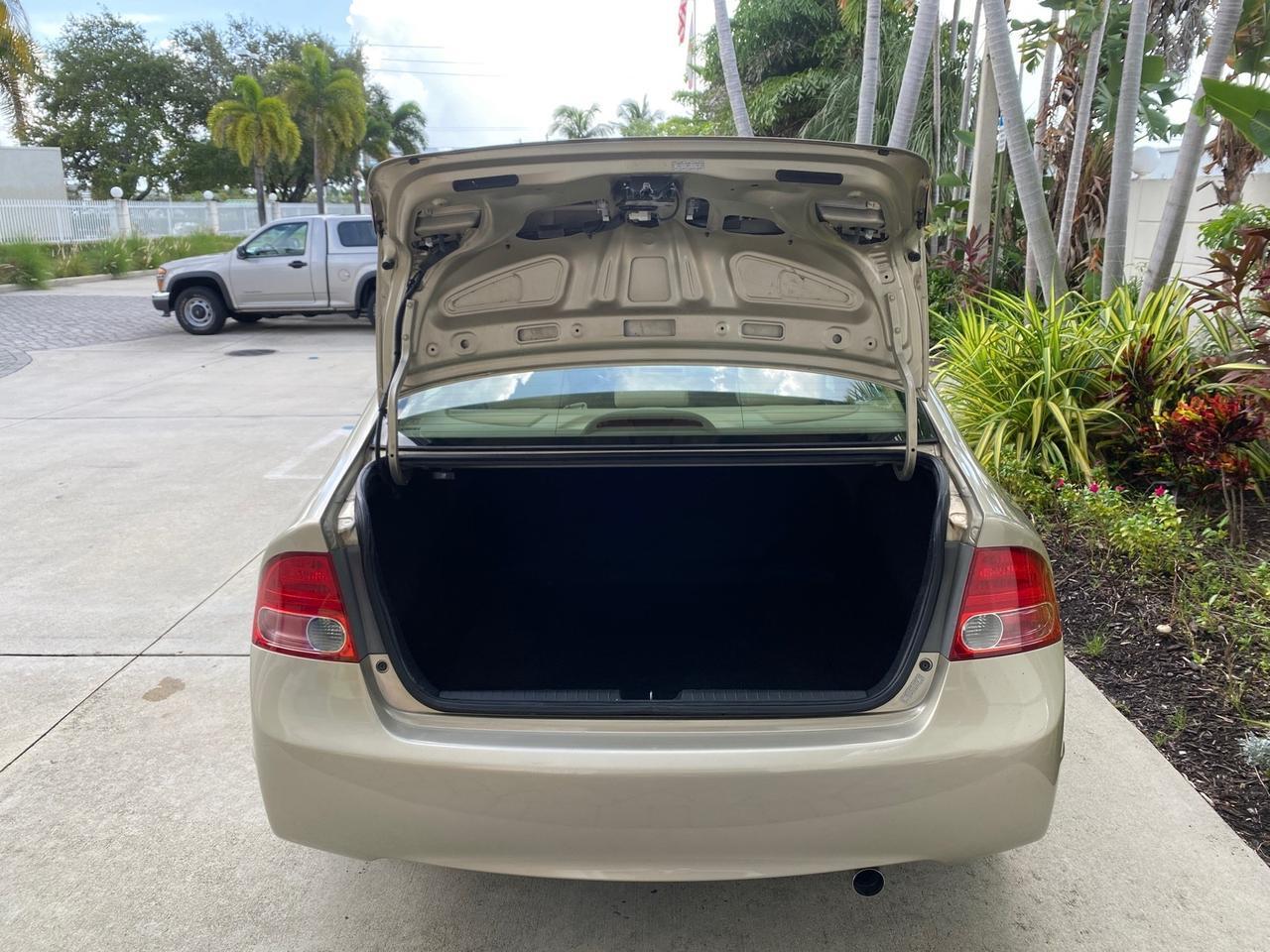 2007 Honda Civic Sdn LX LOW MILES 24,174 1 OWNER Pompano Beach FL
