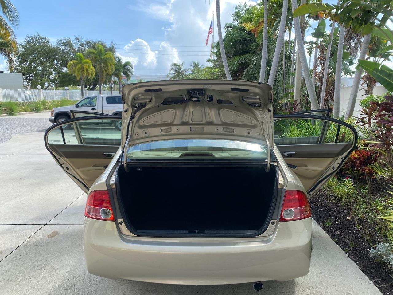 2007 Honda Civic Sdn LX LOW MILES 24,174 1 OWNER Pompano Beach FL