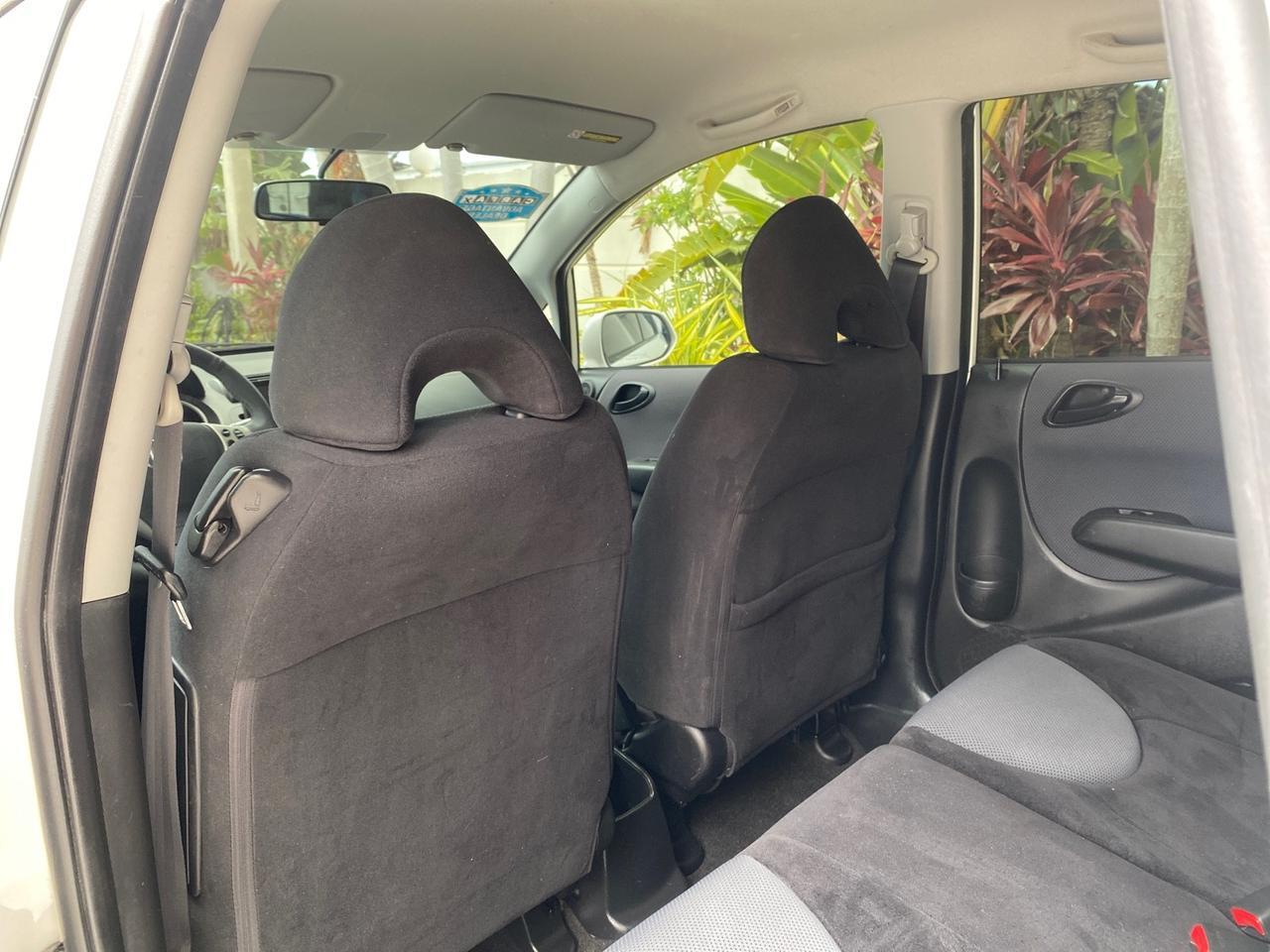 2007 Honda Fit 37 MPG AUTO AC Sport LOW MILES 40,042 Pompano Beach FL