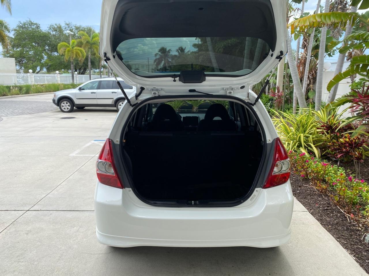 2007 Honda Fit 37 MPG AUTO AC Sport LOW MILES 40,042 Pompano Beach FL