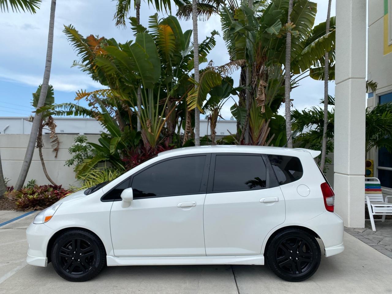 2007 Honda Fit 37 MPG AUTO AC Sport LOW MILES 40,042 Pompano Beach FL
