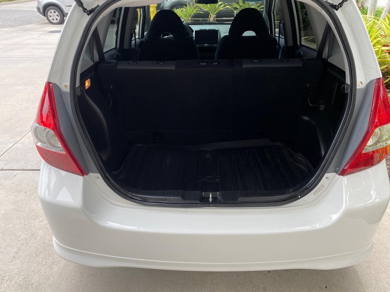 2007 Honda Fit 37 MPG AUTO AC Sport LOW MILES 40,042 Pompano Beach FL