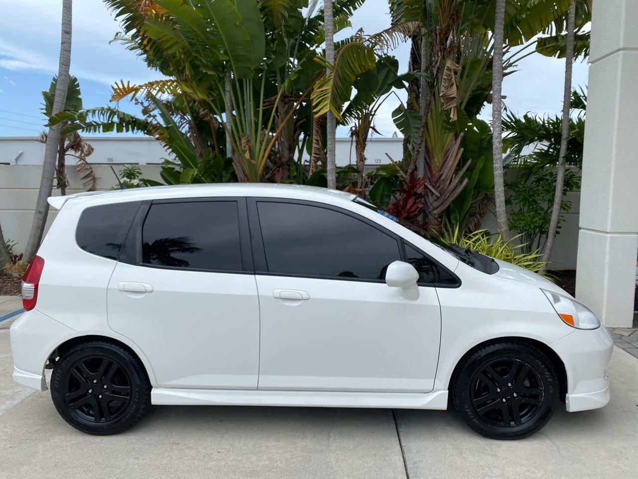 2007 Honda Fit 37 MPG AUTO AC Sport LOW MILES 40,042 Pompano Beach FL