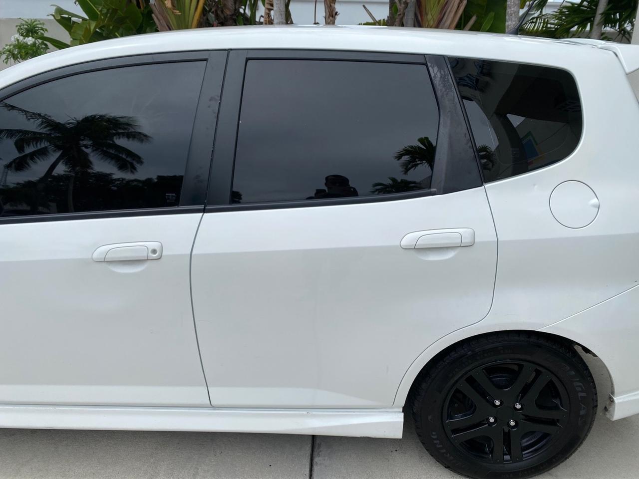 2007 Honda Fit 37 MPG AUTO AC Sport LOW MILES 40,042 Pompano Beach FL