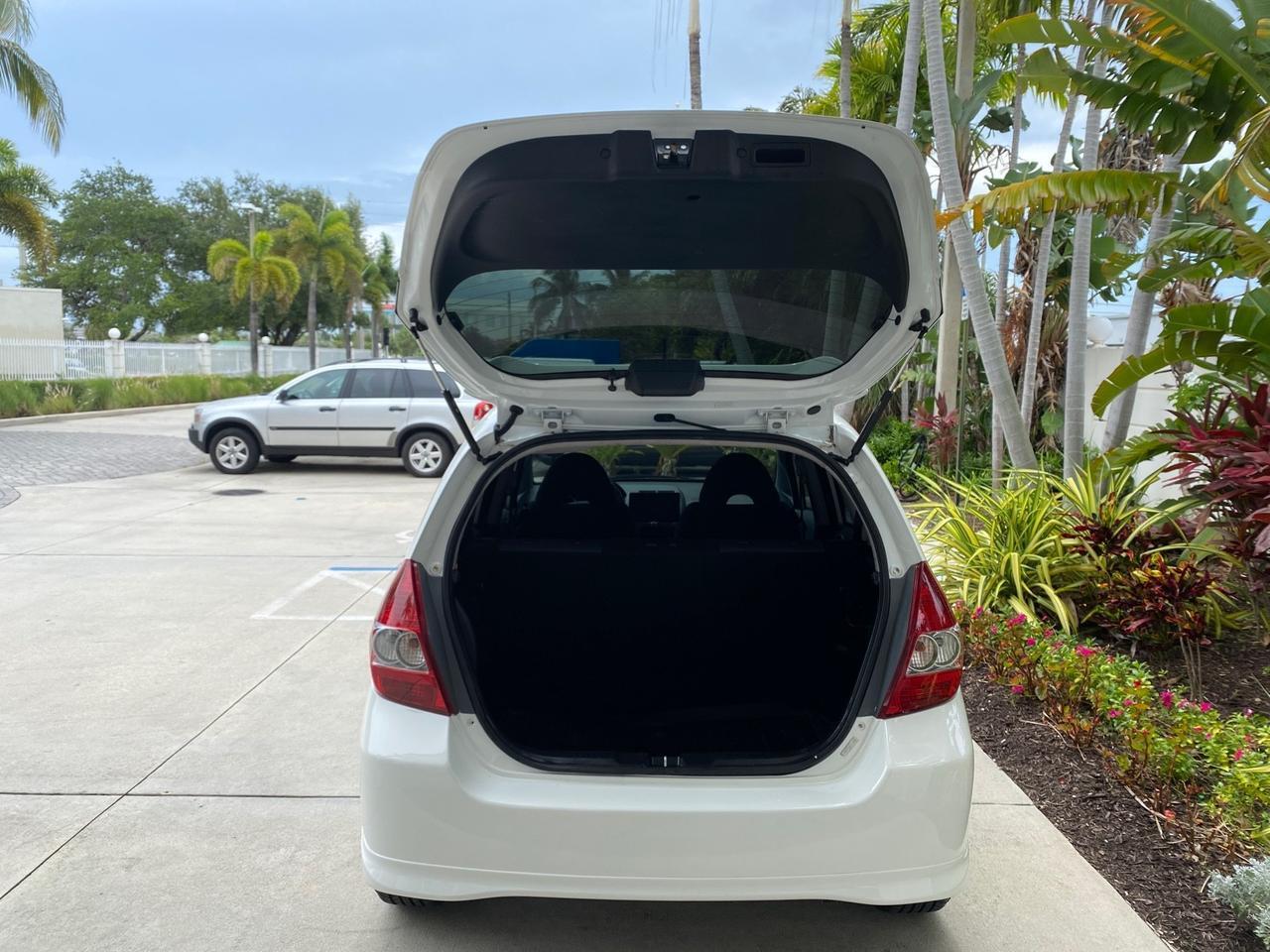 2007 Honda Fit 37 MPG AUTO AC Sport LOW MILES 40,042 Pompano Beach FL