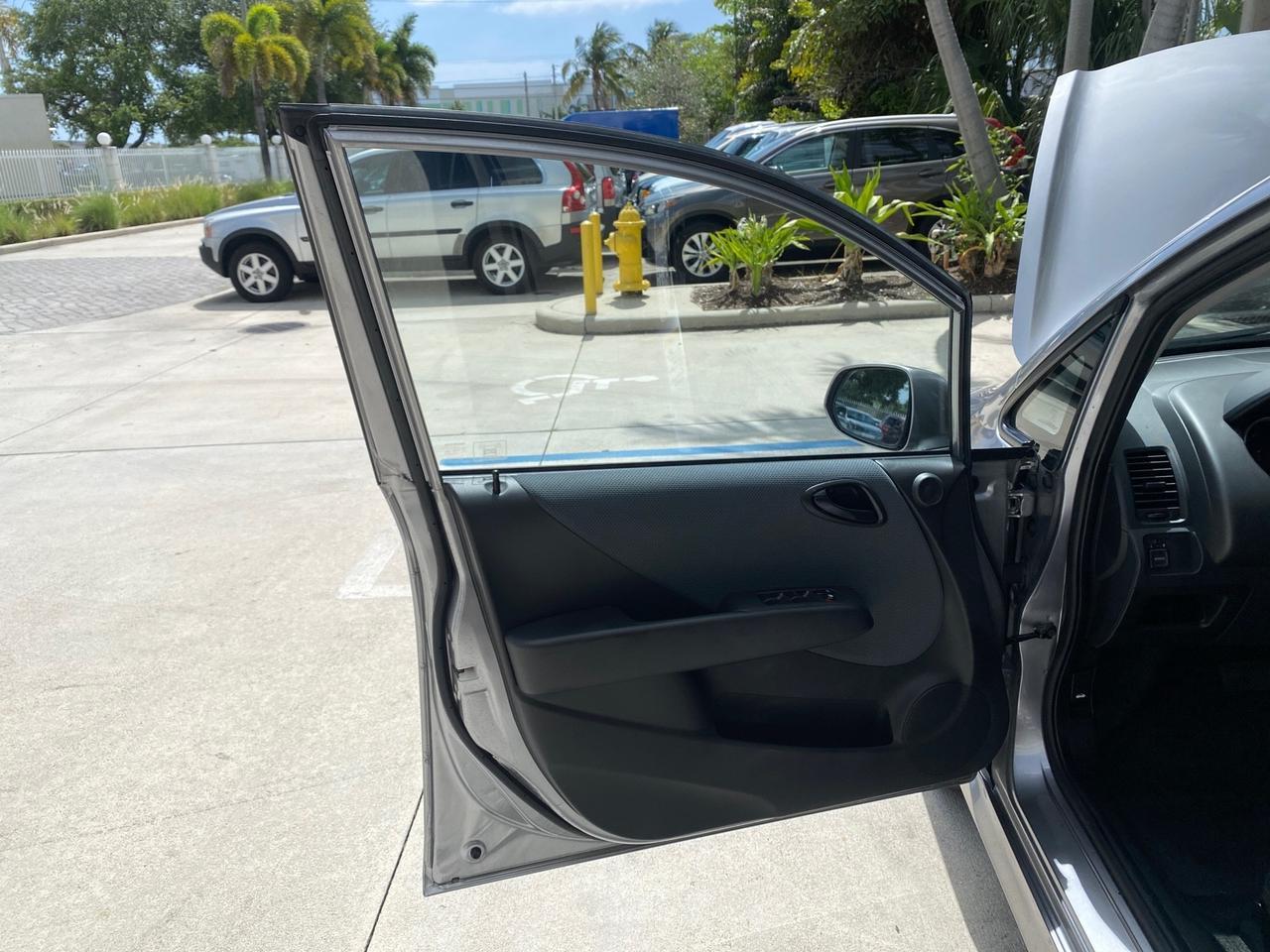 2007 Honda Fit Sport 1 OWNER LOW MILES 22,306 Pompano Beach FL