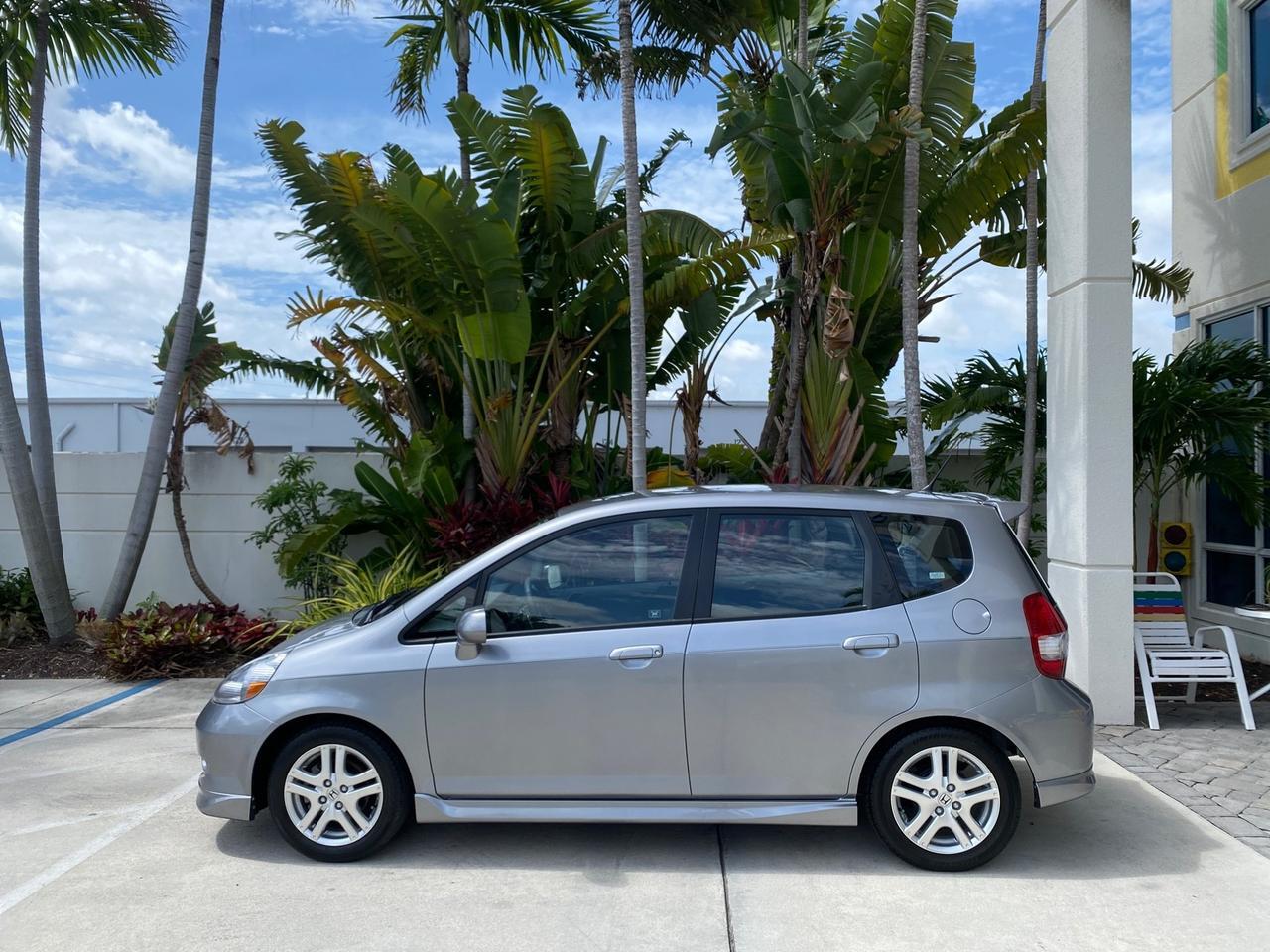 2007 Honda Fit Sport 1 OWNER LOW MILES 22,306 Pompano Beach FL
