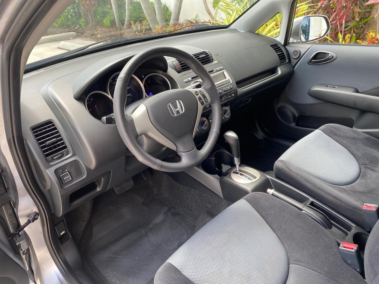 2007 Honda Fit Sport 1 OWNER LOW MILES 22,306 Pompano Beach FL