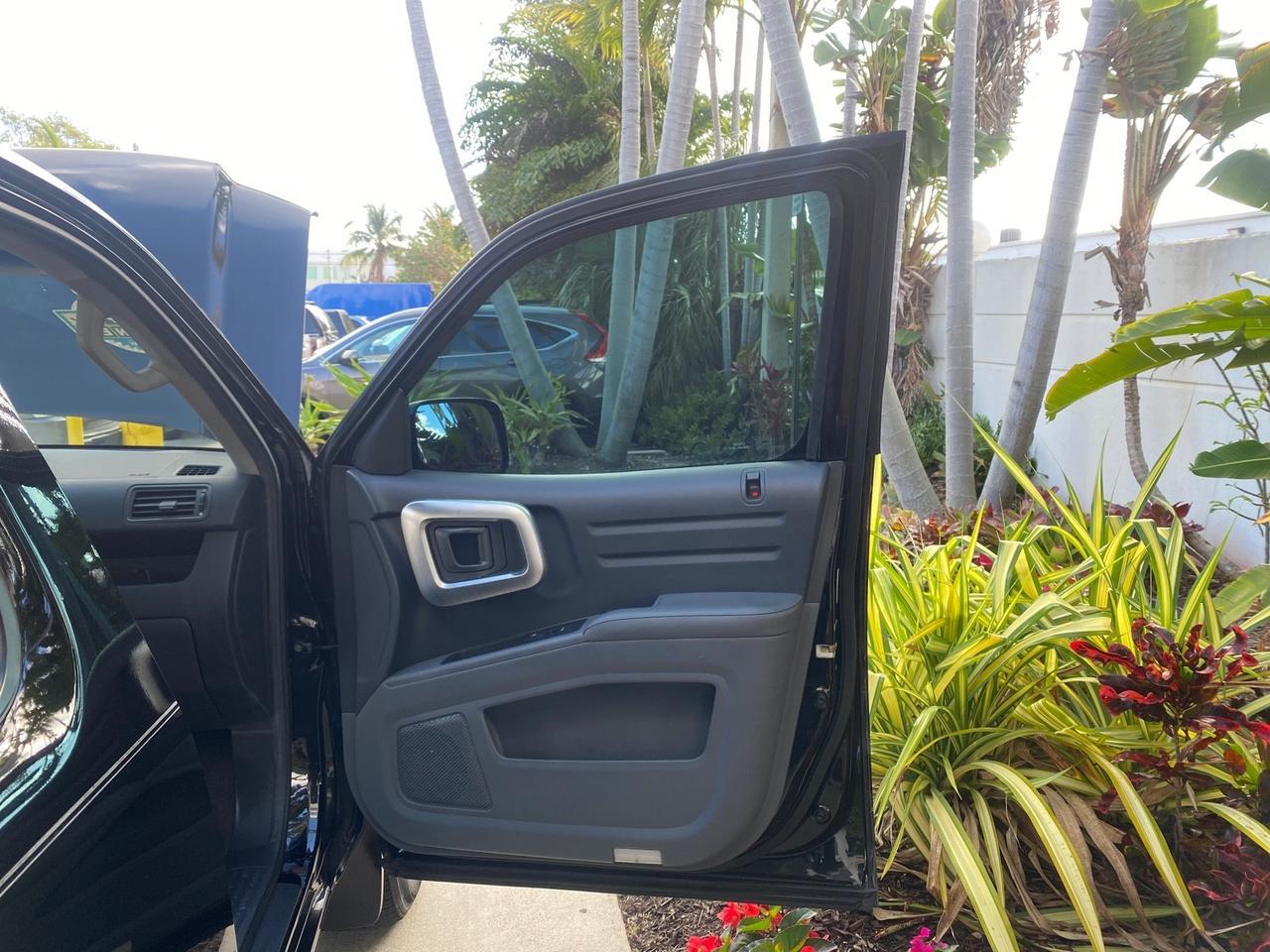 2007 Honda Ridgeline RTL w/Leather 1 OWNER FL Pompano Beach FL