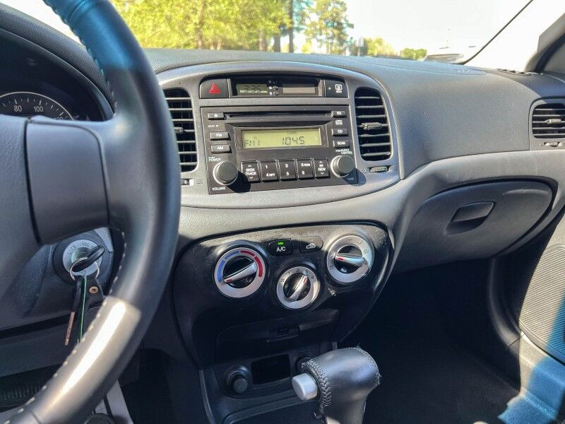 2007 Hyundai Accent SE Wilmington NC