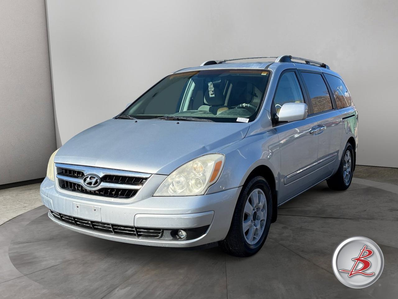 2007 Hyundai ENTOURAGE SE