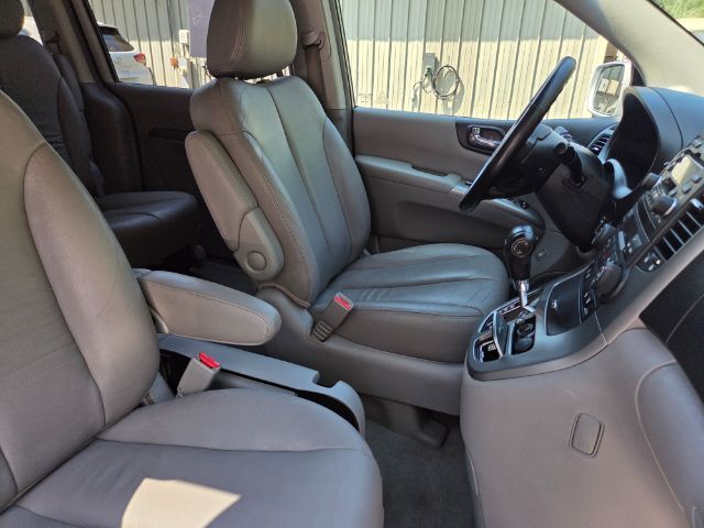 2007 Hyundai Entourage Limited Elgin IL