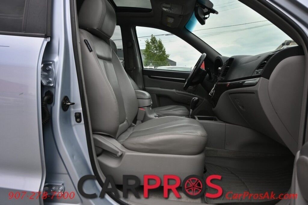 2007 Hyundai Santa Fe Limited - AWD - 3.3L V6 - Keyless Entry - Power Driver Seat - Heated Cloth Seats - Sunroof - Dual Climate Controls - Auto Brake Hold - Power Mirrors, Windows & Locks - Cruise Control - Low Miles Anchorage AK