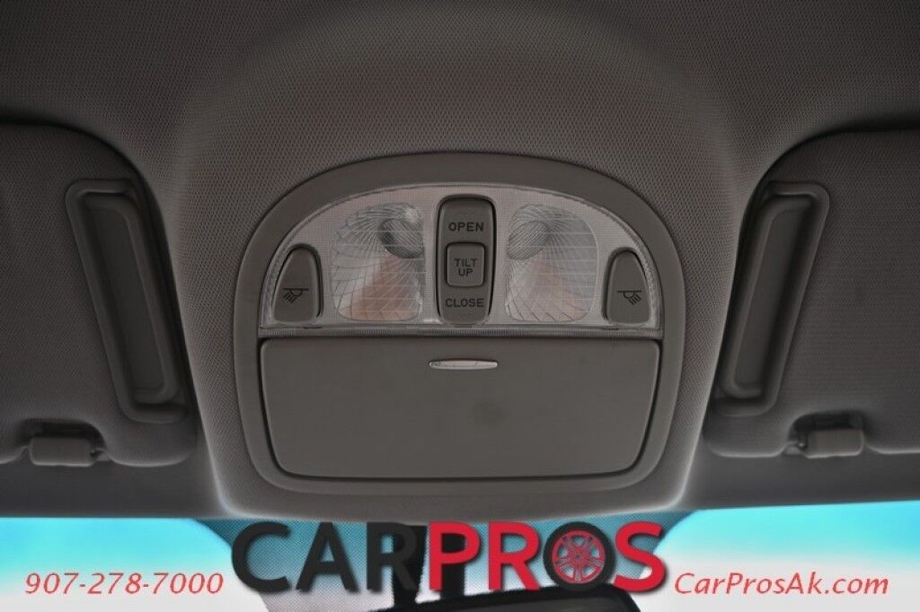 2007 Hyundai Santa Fe Limited - AWD - 3.3L V6 - Keyless Entry - Power Driver Seat - Heated Cloth Seats - Sunroof - Dual Climate Controls - Auto Brake Hold - Power Mirrors, Windows & Locks - Cruise Control - Low Miles Anchorage AK