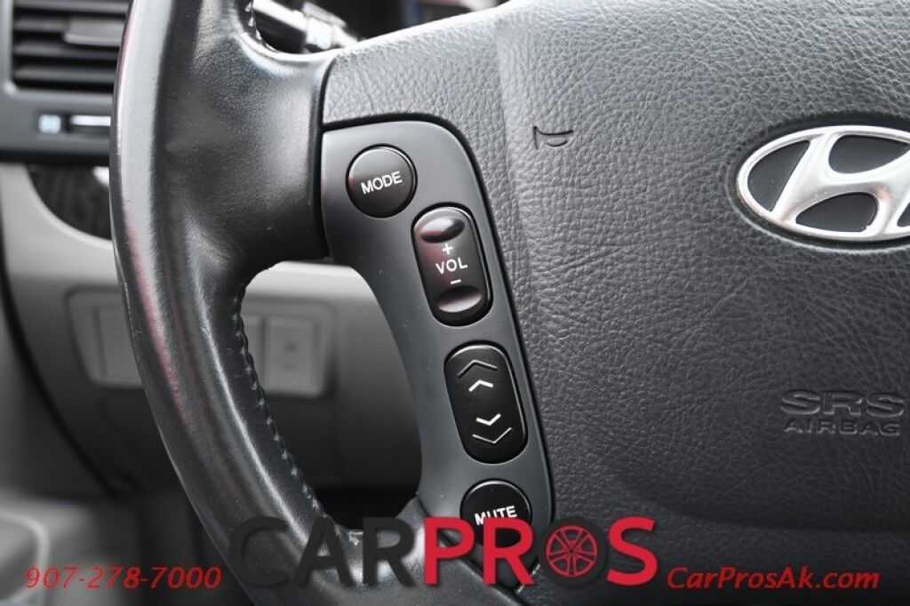 2007 Hyundai Santa Fe Limited - AWD - 3.3L V6 - Keyless Entry - Power Driver Seat - Heated Cloth Seats - Sunroof - Dual Climate Controls - Auto Brake Hold - Power Mirrors, Windows & Locks - Cruise Control - Low Miles Anchorage AK