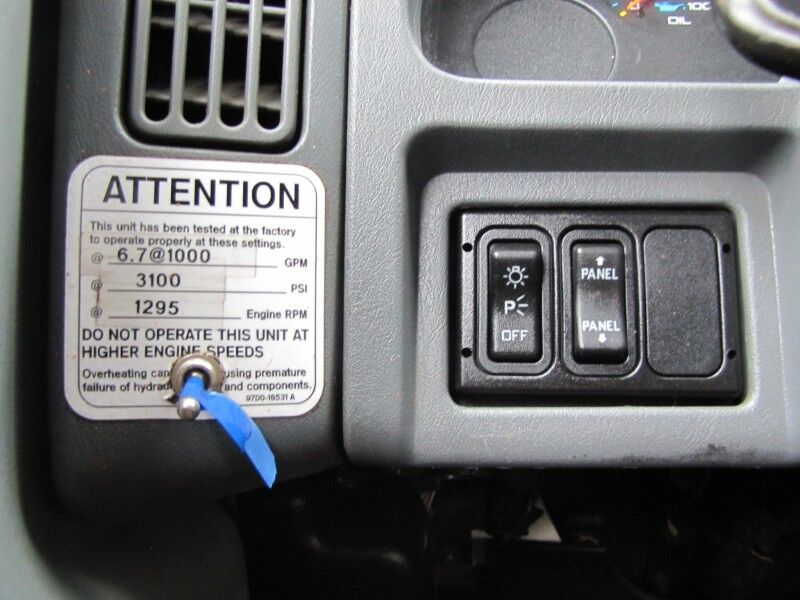 2007 INTERNATIONAL 4300 Bucket Truck Collinsville OK