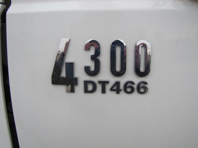 2007 INTERNATIONAL 4300 Bucket Truck Collinsville OK