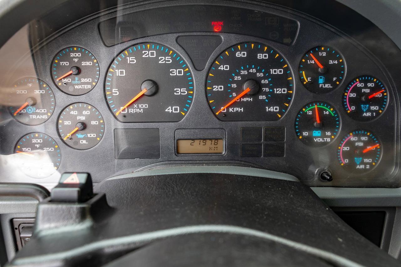 2007 International 7500 HT570 Pitman 8 Ton Crane Red Deer AB