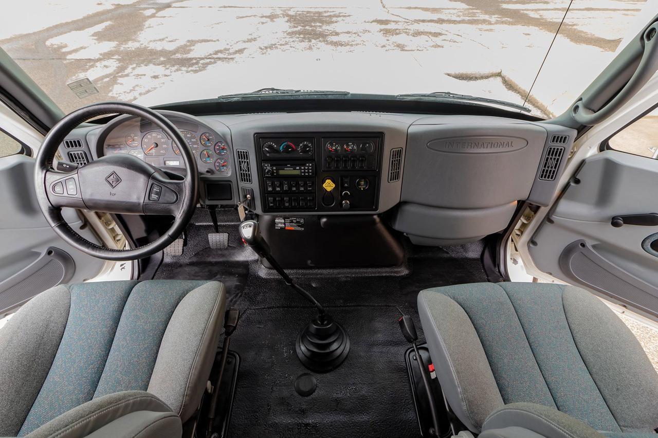 2007 International 7500 HT570 Pitman 8 Ton Crane Red Deer AB