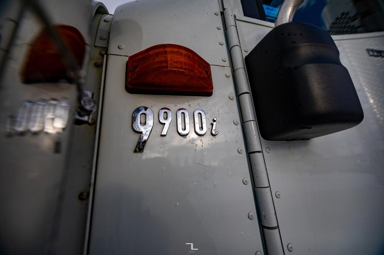 2007 International 9900i Daycab Truck Tractor Heavy Spec Diesel Red Deer AB