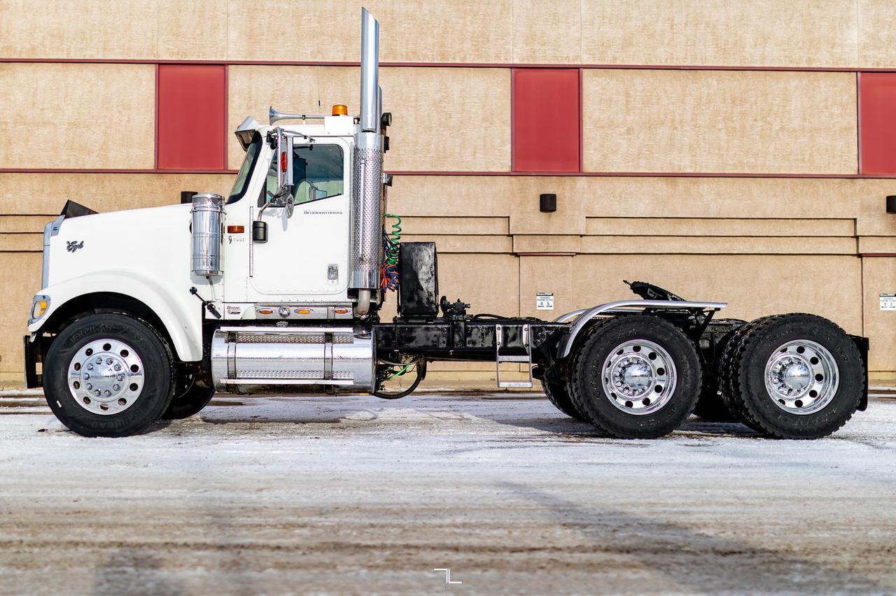 2007 International 9900i Daycab Truck Tractor Heavy Spec Diesel Red Deer AB