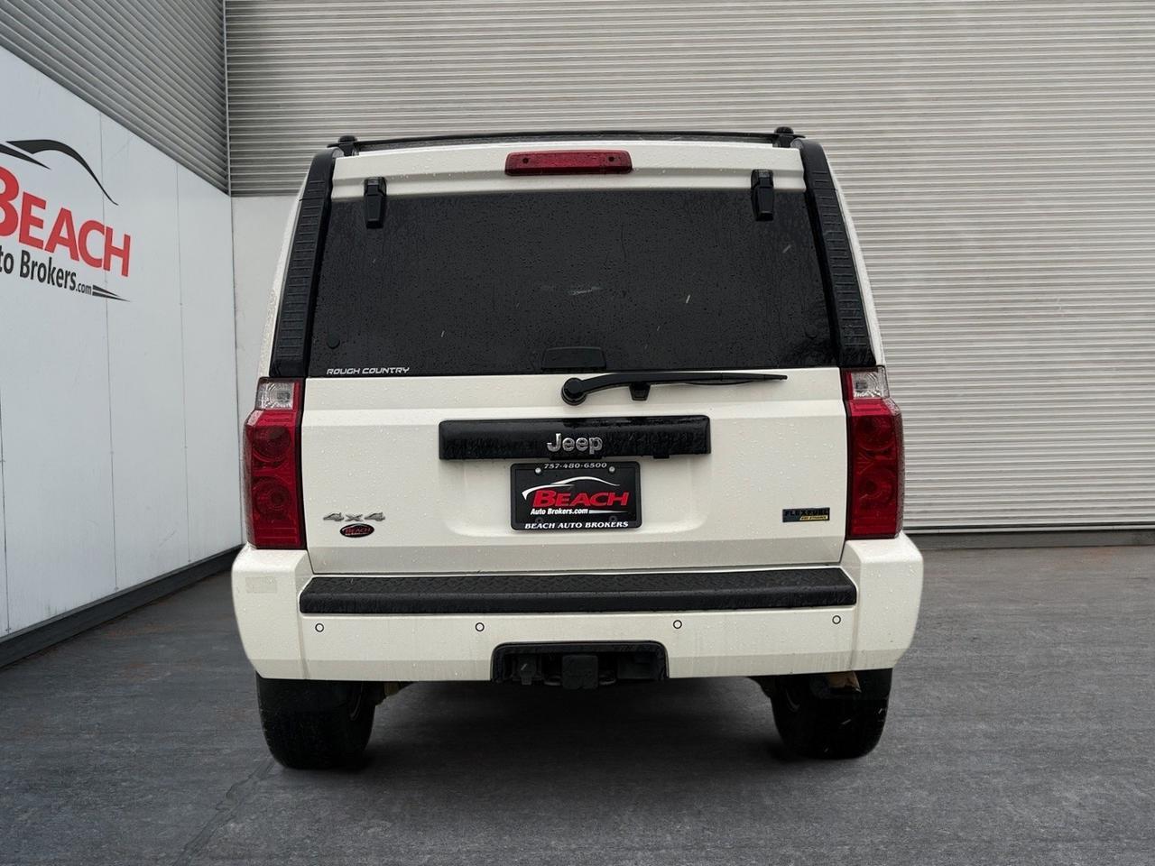 2007 Jeep Commander Sport, 3RD ROW, TOW PACKAGE, FOLD AWAY MIRRORS, HEATED MIRRORS, POWER MIRRORS, TINTED GLASS, AUX, CD PLAYER, FLOOR MATS, LOW MILES, THIS JEEP IS READY FOR ITS NECT ADVENTURE! Norfolk VA