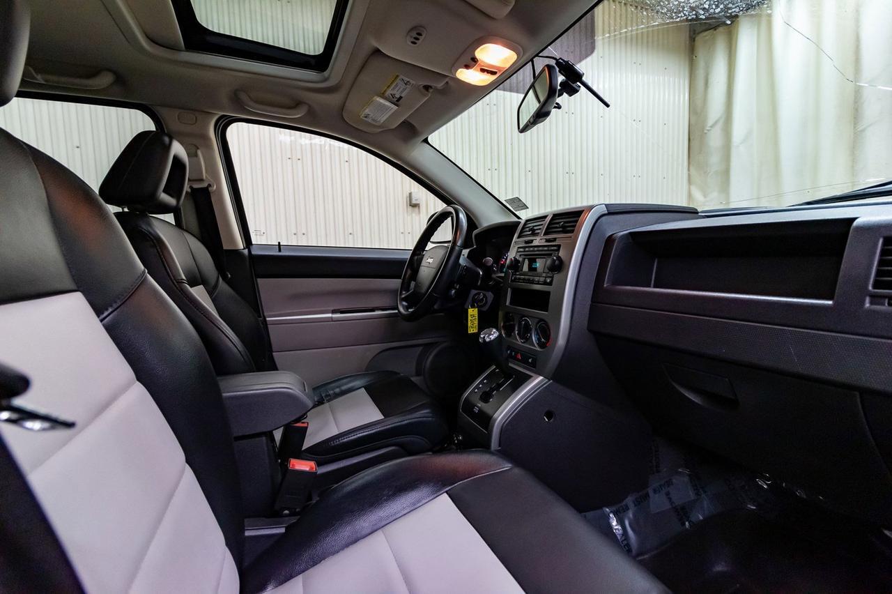 2007 Jeep Compass Limited FWD Leather Roof HSeat Red Deer AB