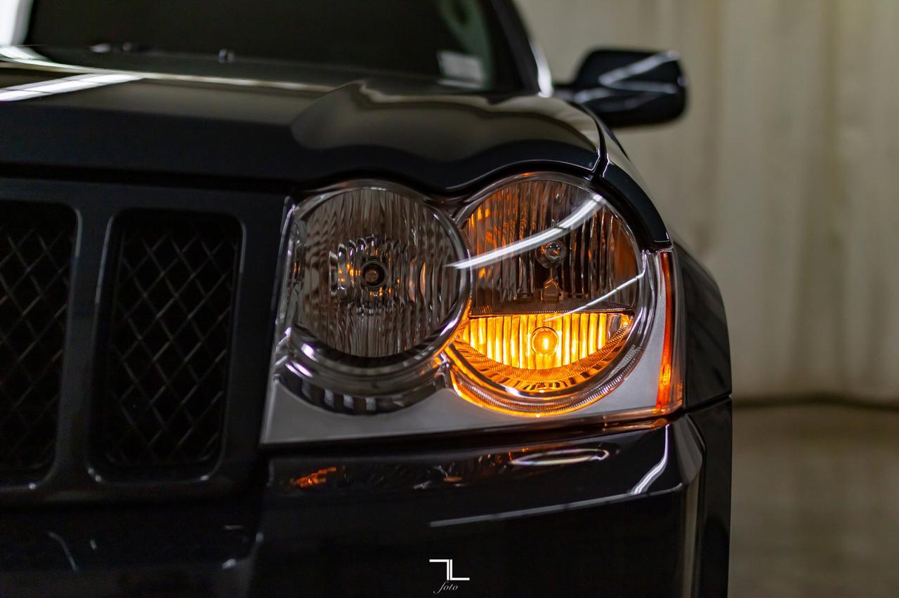 2007 Jeep Grand Cherokee 4x4 SRT8 Leather Roof Nav BCam Red Deer AB