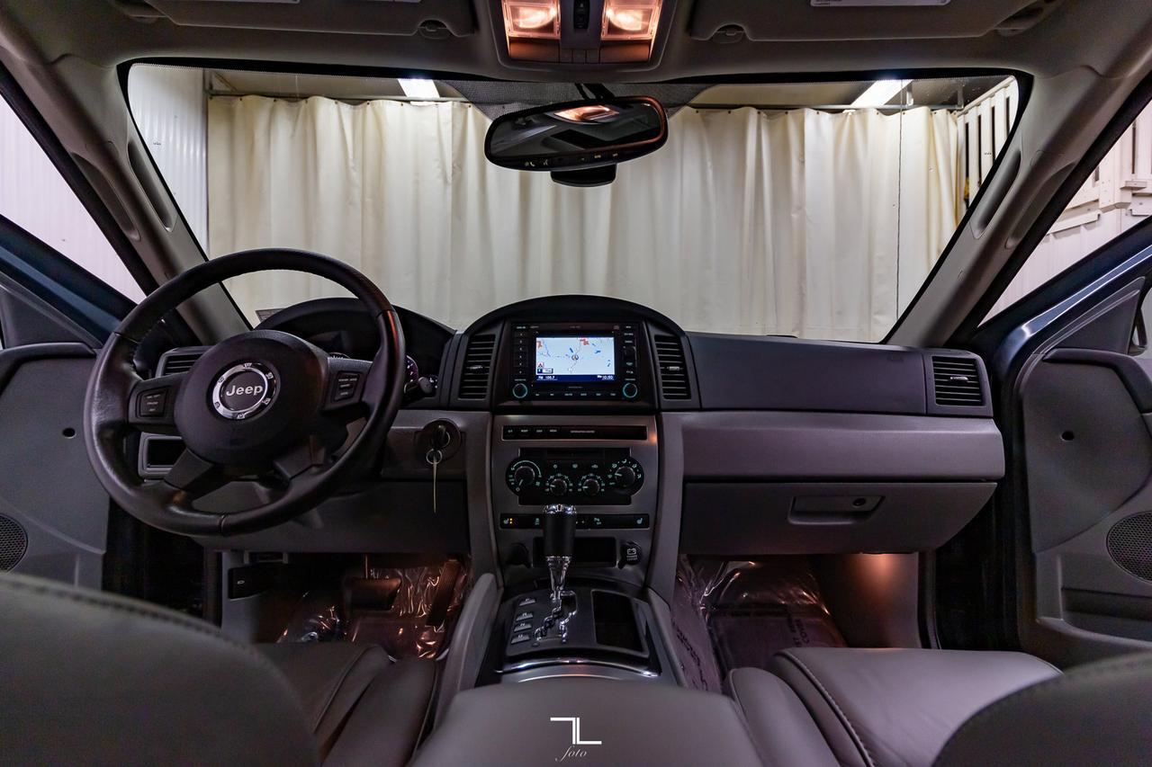 2007 Jeep Grand Cherokee 4x4 SRT8 Leather Roof Nav BCam Red Deer AB