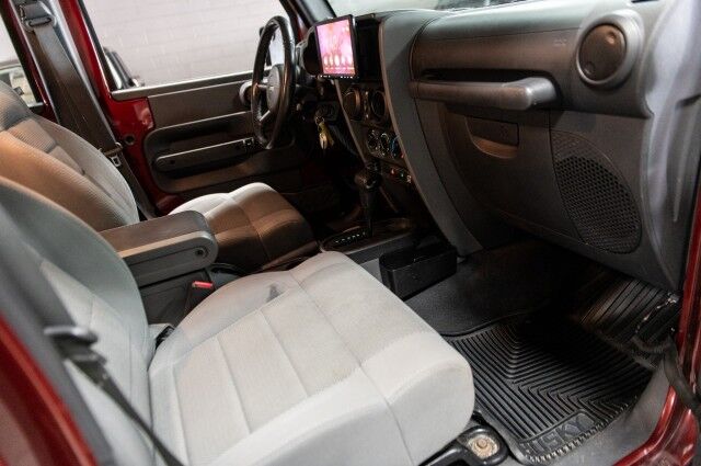 2007 Jeep Wrangler Unlimited Sahara 4WD 4dr SUV Chicago IL