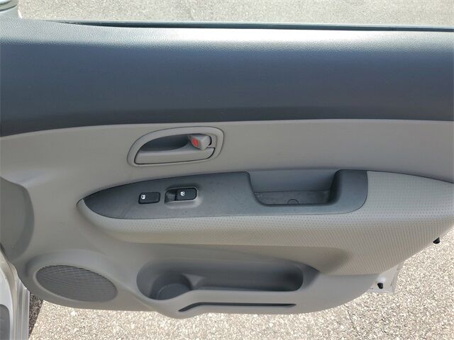2007 Kia Rondo LX St. Augustine FL