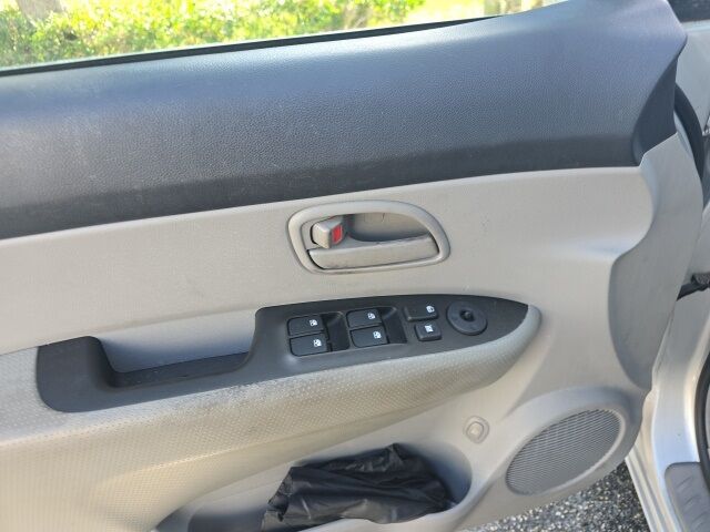 2007 Kia Rondo LX St. Augustine FL