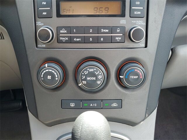 2007 Kia Rondo LX St. Augustine FL