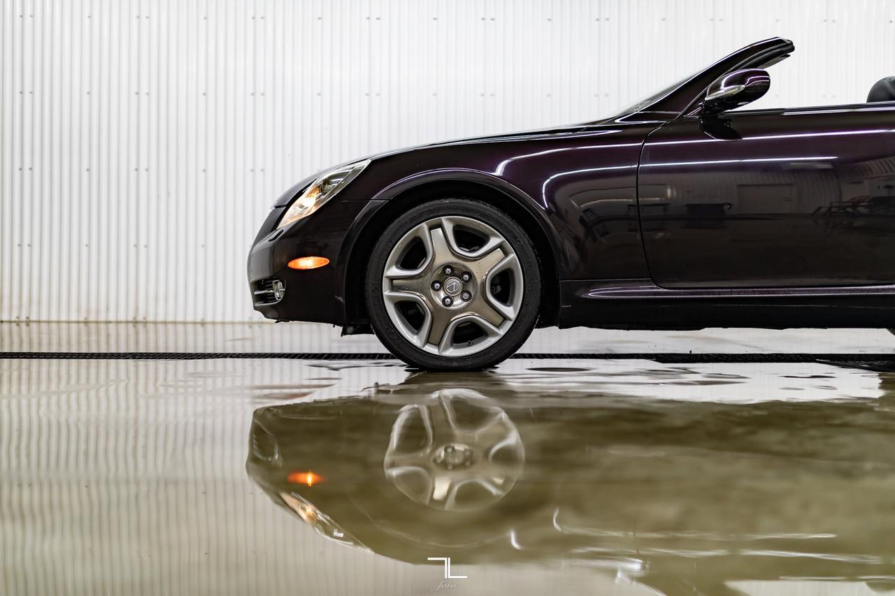 2007 Lexus SC 430 Hardtop Convertible Leather Nav Red Deer AB