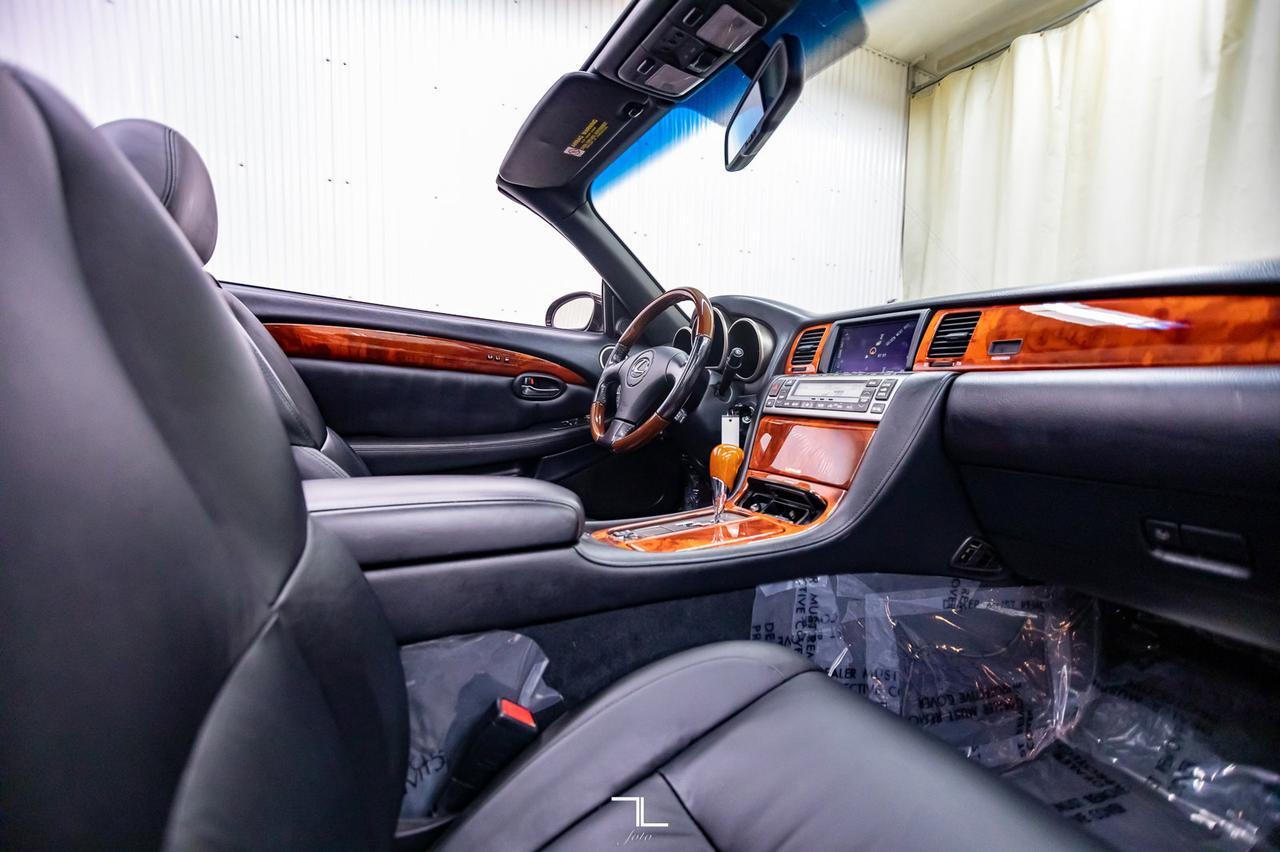 2007 Lexus SC 430 Hardtop Convertible Leather Nav Red Deer AB